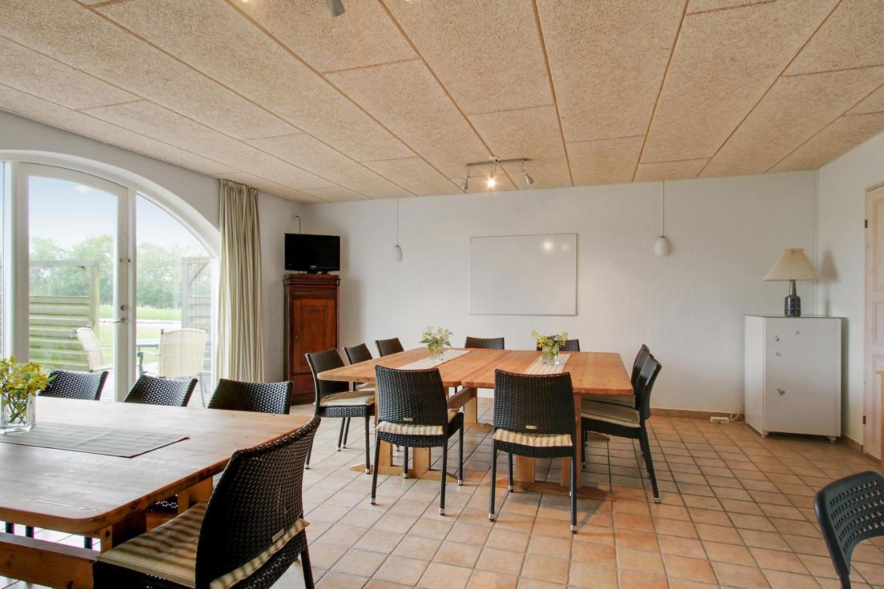 Klitgaarden Aparthotel Hjorring Exterior photo
