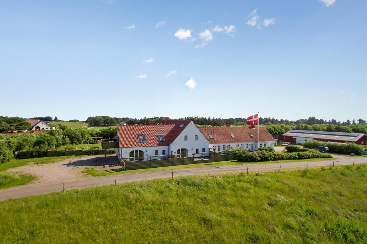 Klitgaarden Aparthotel Hjorring Exterior photo