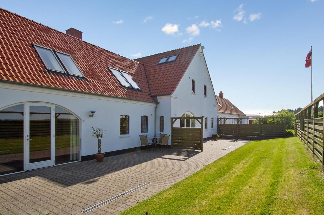 Klitgaarden Aparthotel Hjorring Exterior photo